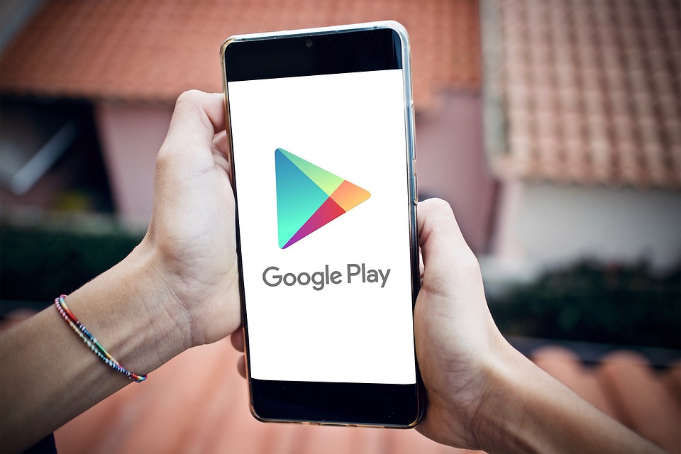 Des jeux mobile de cartes sur Google Play de Android et sur iOS