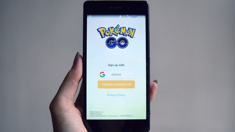 Jeu mobile Pokémon Go : les premiers écrans manquent aux joueurs